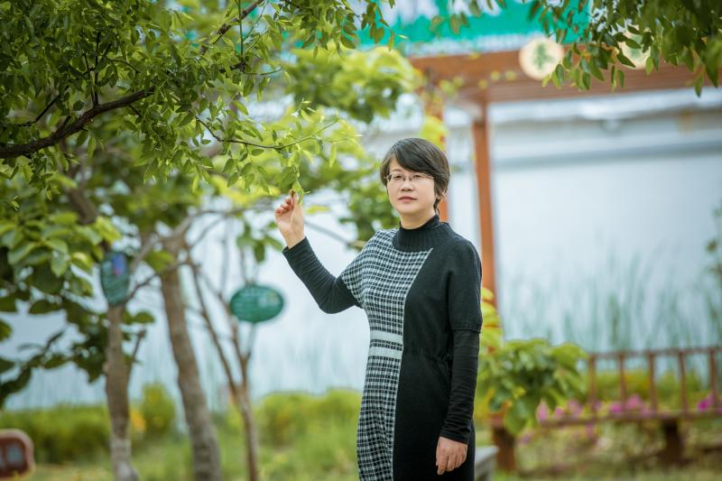 2.李红华02.jpg
